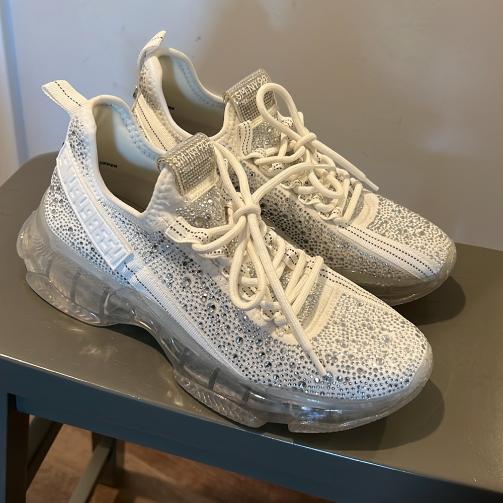 Steve Madden Maxima-R White Multi Rhinestone Sneakers Women’s Size 10